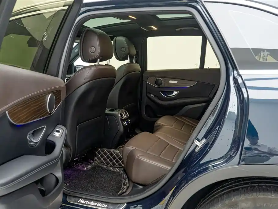Mercedes-Benz GLC 2022 — фото 25