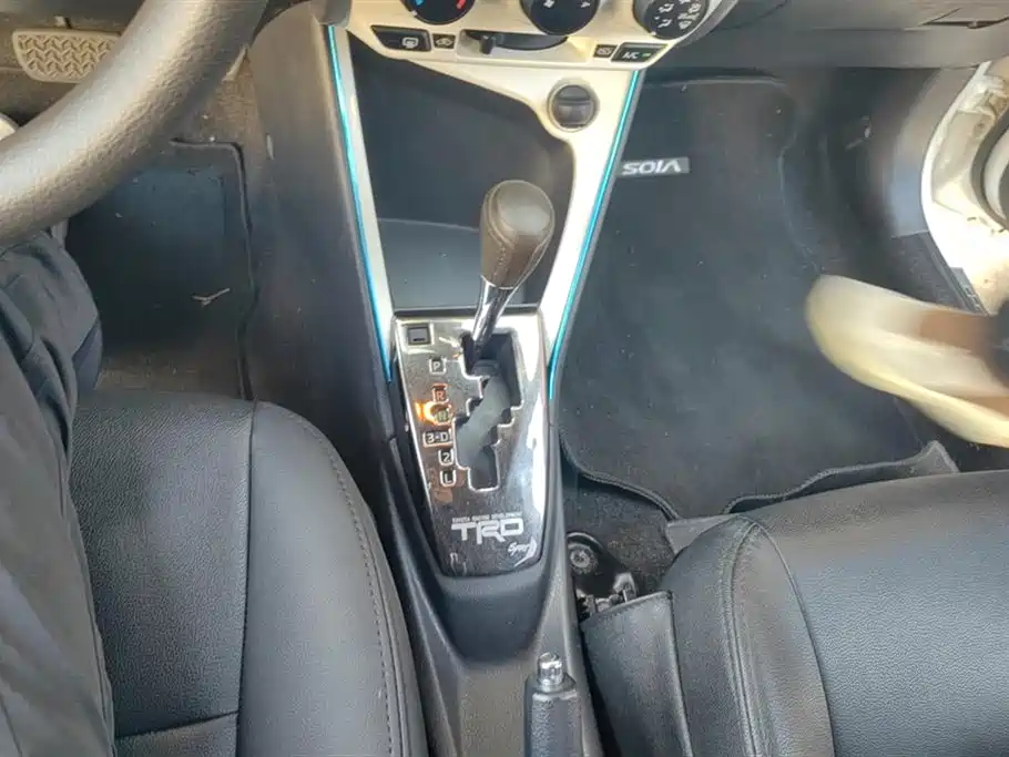 Toyota Vios 2016 — фото 16