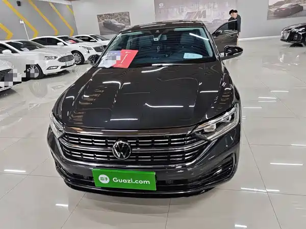Volkswagen Sagitar 2023