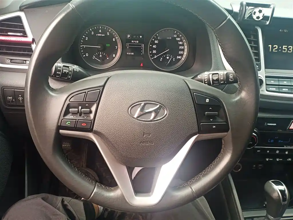 Hyundai Tucson 2016 — фото 7