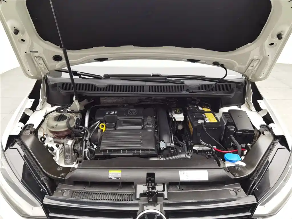 Volkswagen Touran 2016