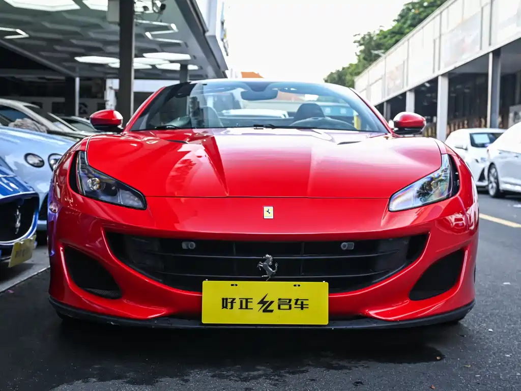 Ferrari Portofino 2019 — фото 13