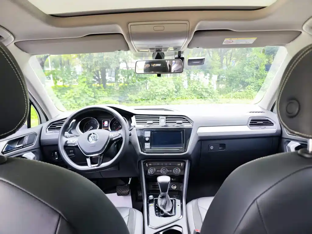 Volkswagen Tiguan L 2019