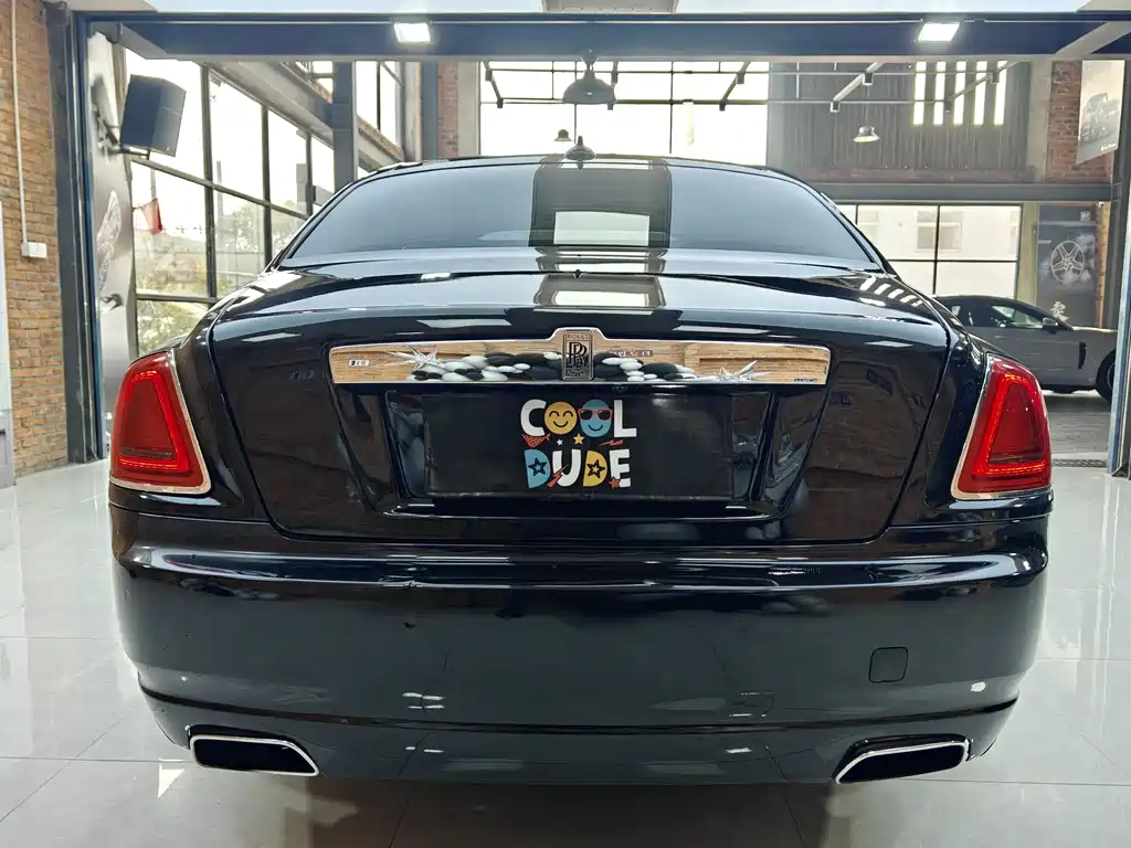 Rolls-Royce Ghost 2012 — фото 9