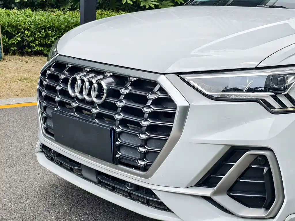 Audi Q3 2019