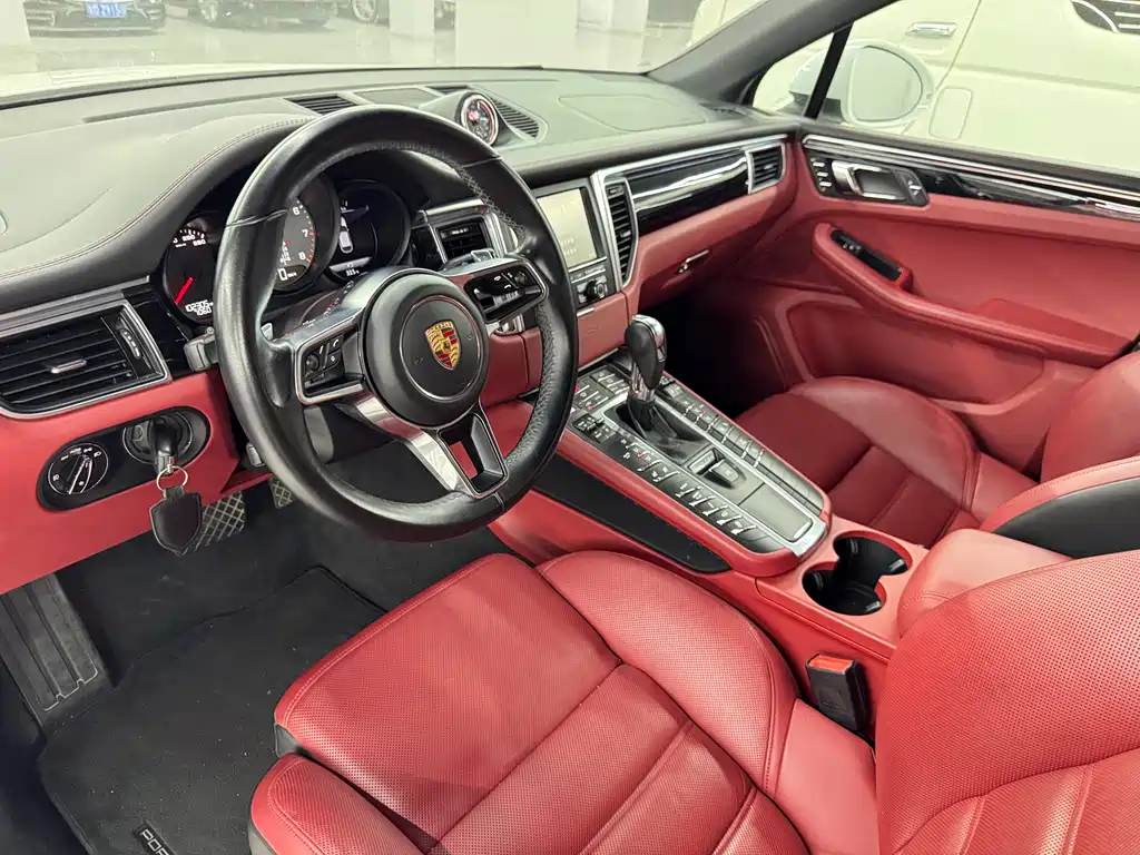 Porsche Macan 2015 — фото 8