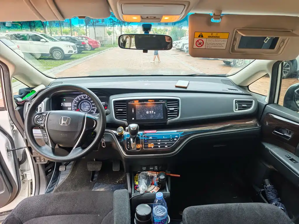 Honda Odyssey 2019 — фото 11