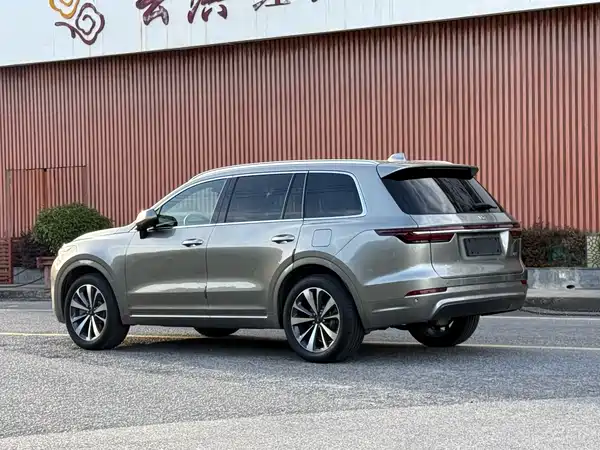 Li Auto ONE 2021