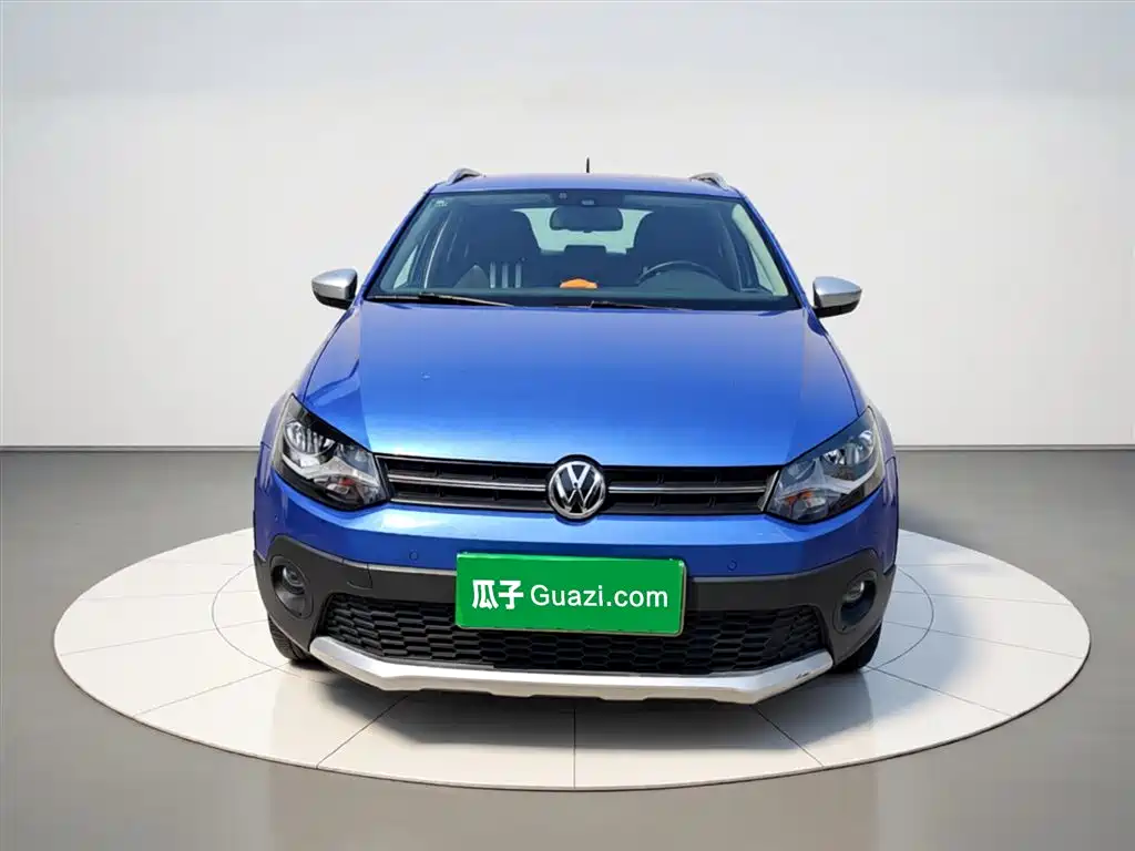 Volkswagen Polo 2015 — фото 24