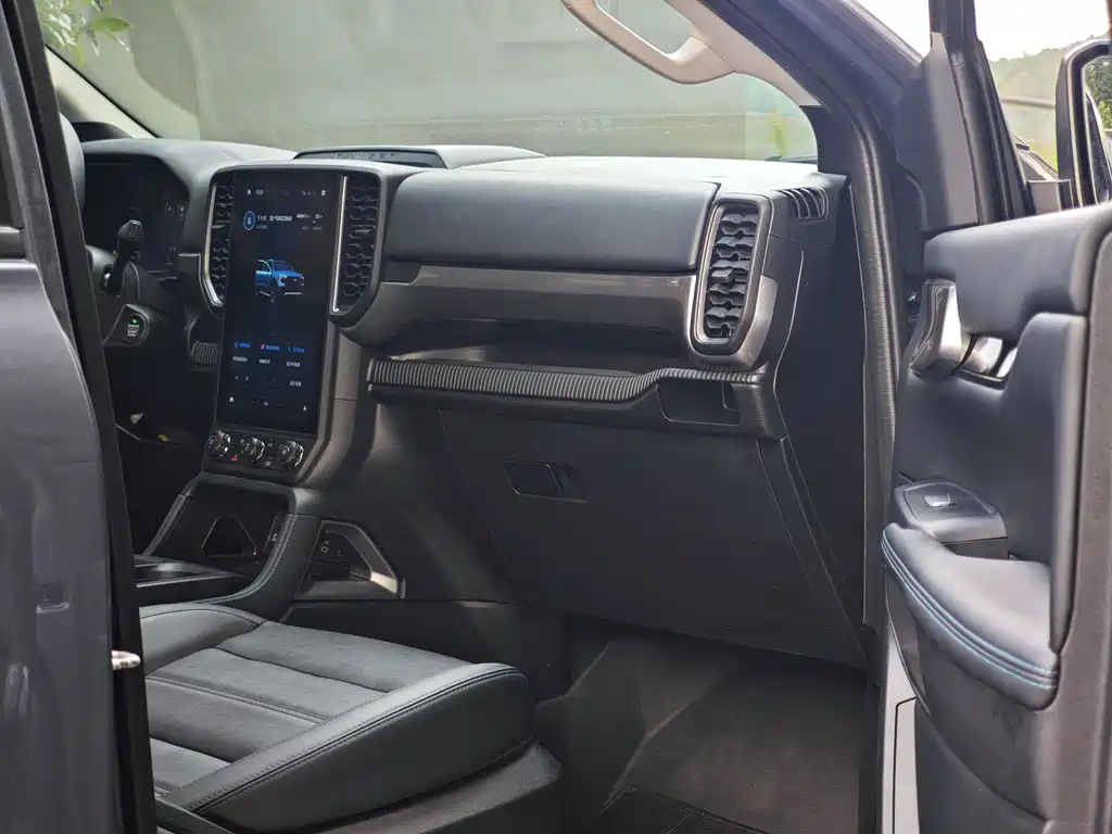 Ford Ranger 2024 — фото 17