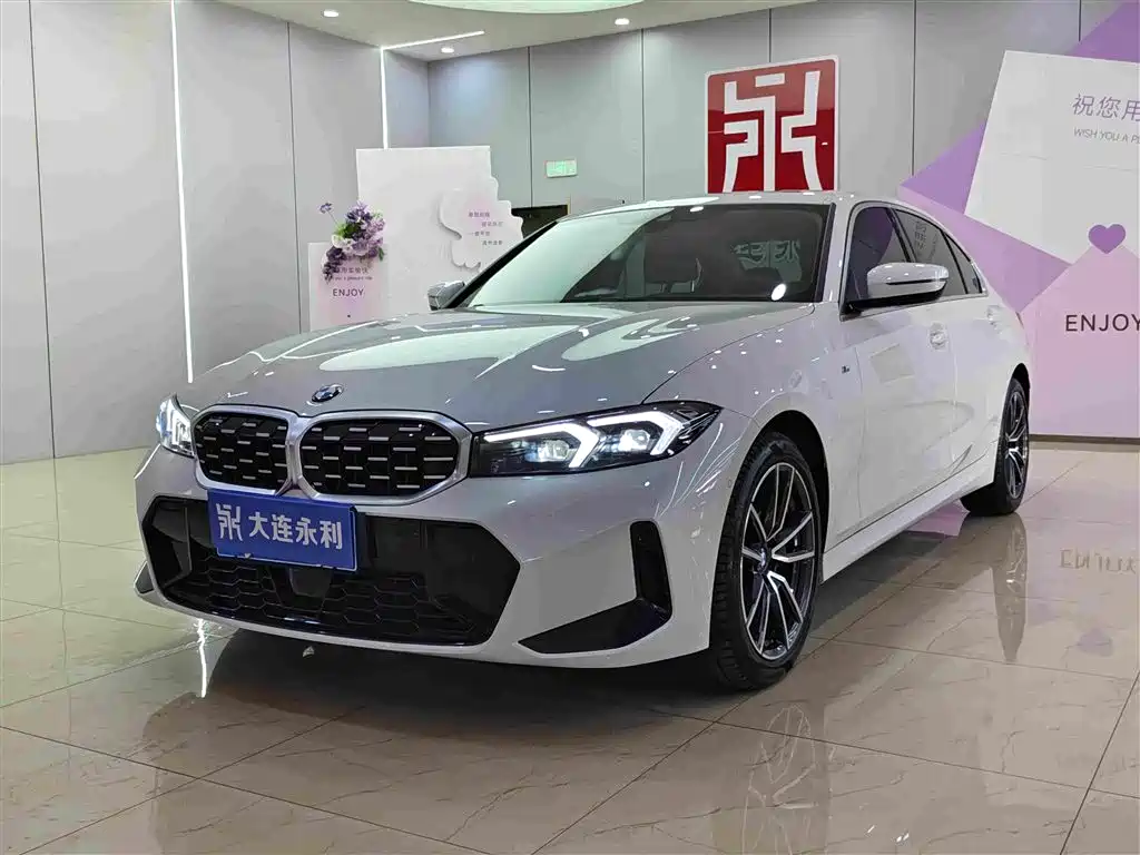 BMW 3 Series 2025
