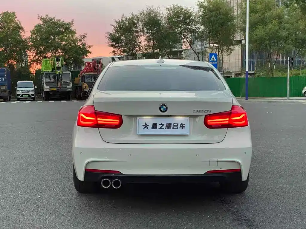 BMW 3 Series 2019