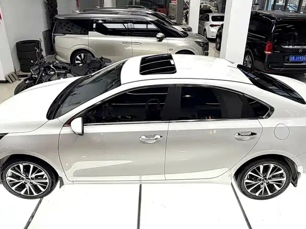 Kia K3 2023