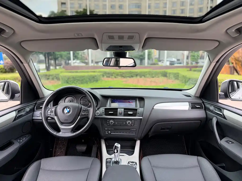 BMW X3 2016 — фото 14