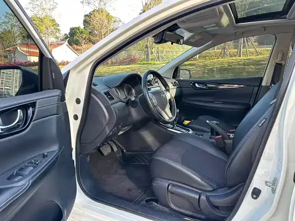 Nissan Tiida 2020
