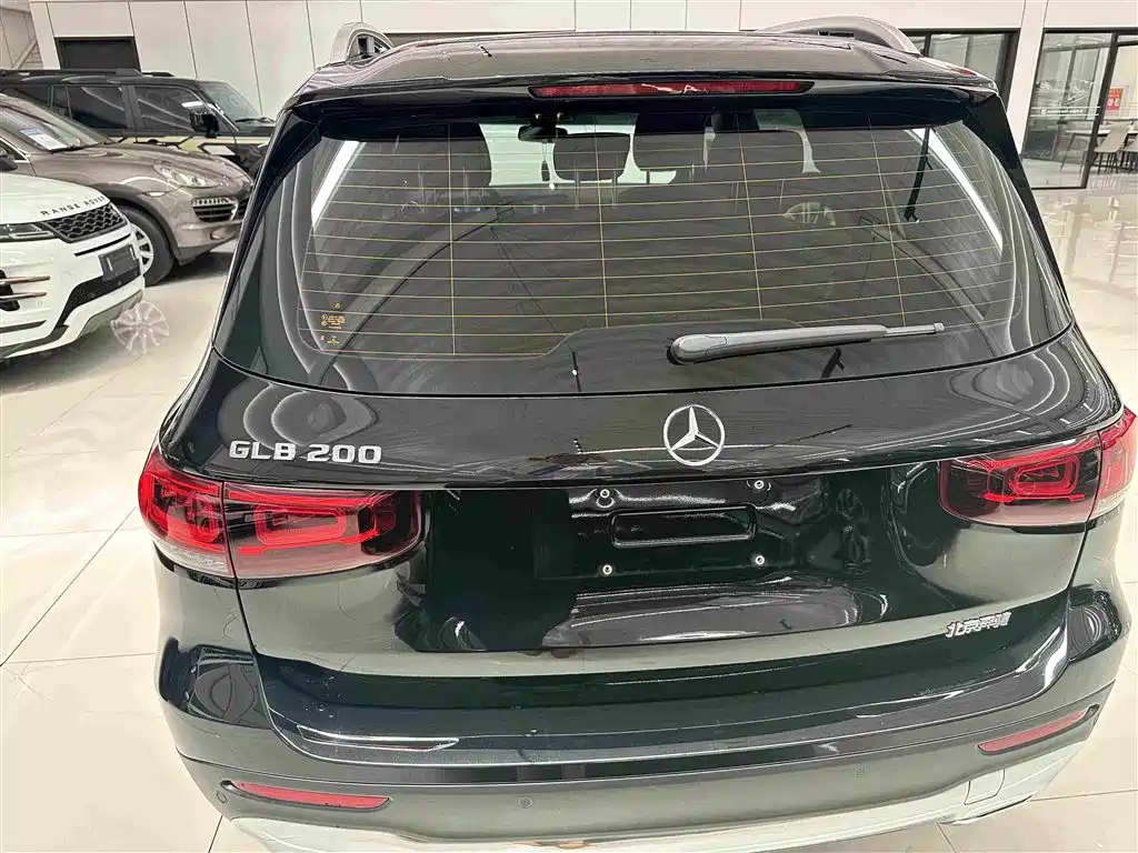 Mercedes-Benz GLB 2022 — фото 13