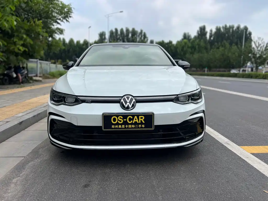 Volkswagen Golf 2022