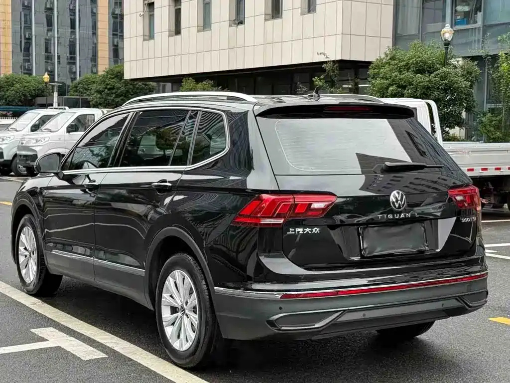 Volkswagen Tiguan L 2024