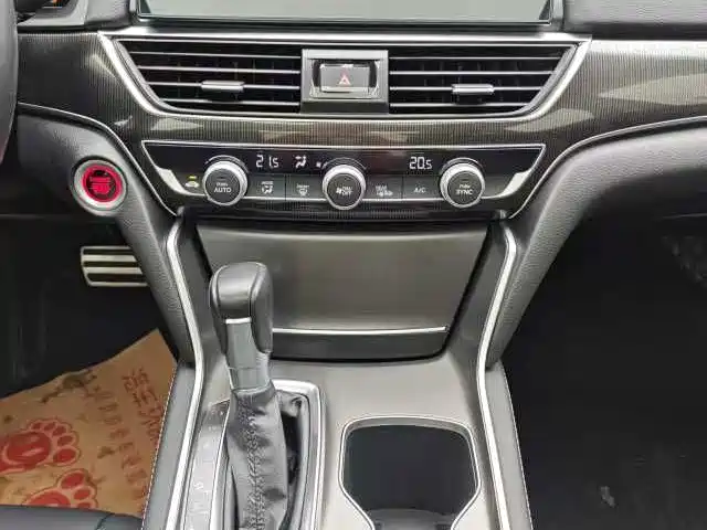 Honda Accord 2023 — фото 12