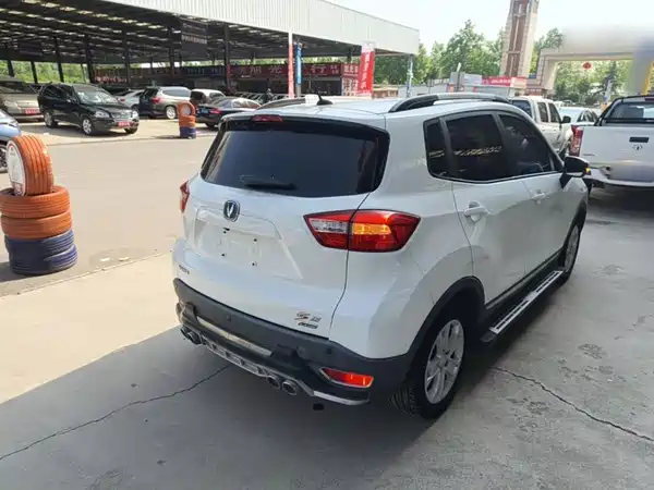 Changan CS15 2016