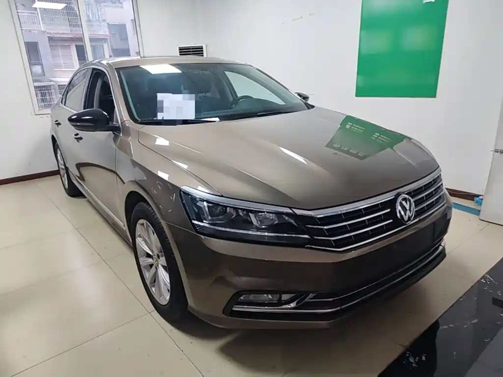 Volkswagen Passat 2017 — фото 4