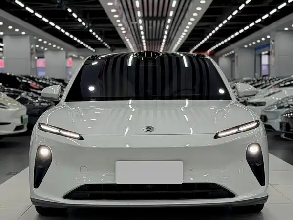 NIO ET5 2023