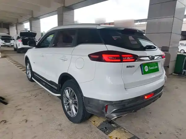 Geely Boyue 2018