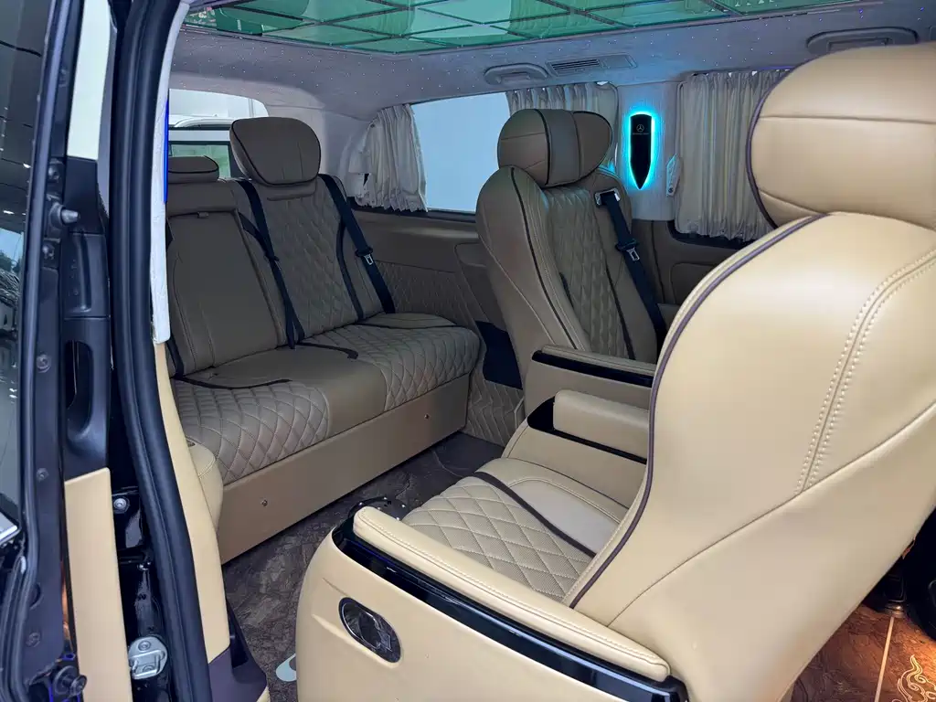 Mercedes-Benz Vito 2021 — фото 16