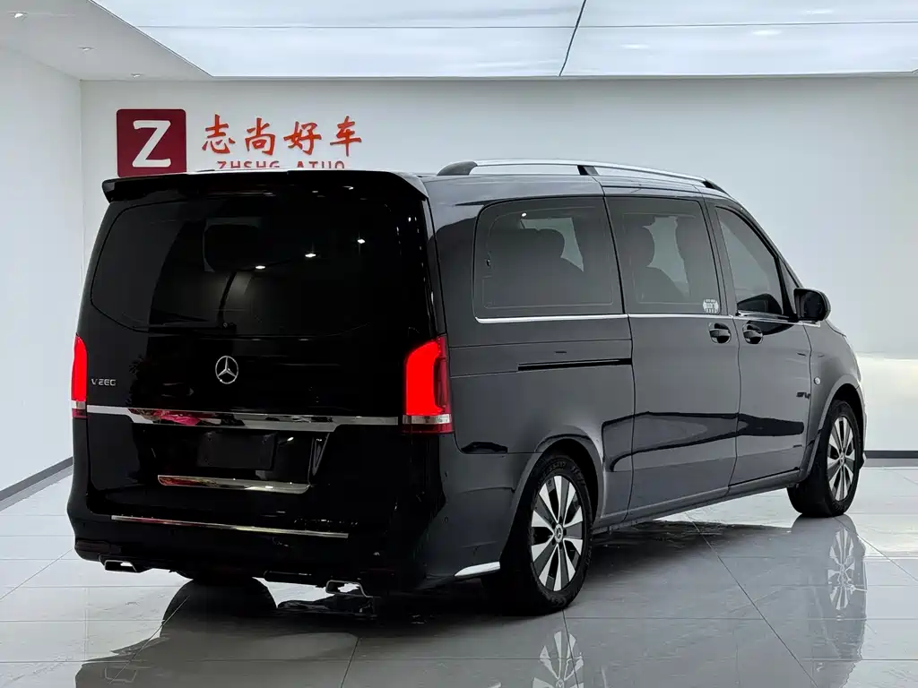 Mercedes-Benz Vito 2021 — фото 21