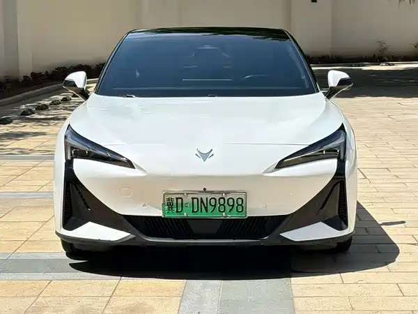 Arcfox Alpha S5 2024