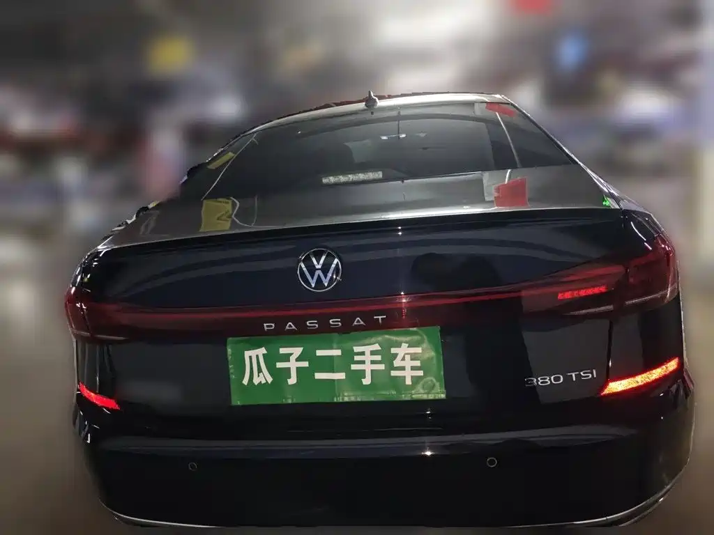 Volkswagen Passat 2025