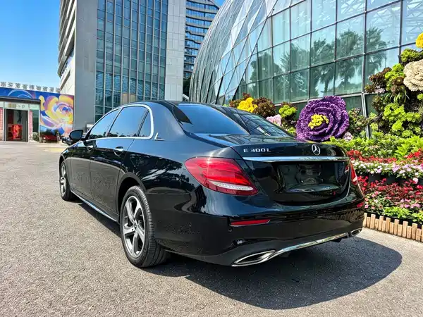 Mercedes-Benz E-Class 2019