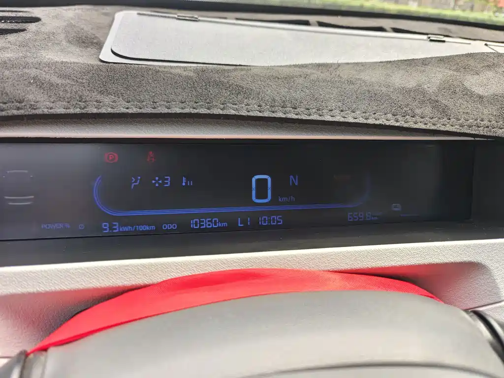 Geely Galaxy Panda 2023 — фото 16