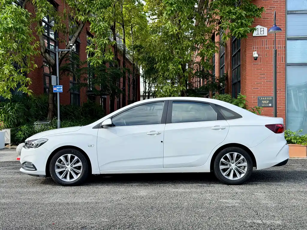 Chevrolet Cruze 2020