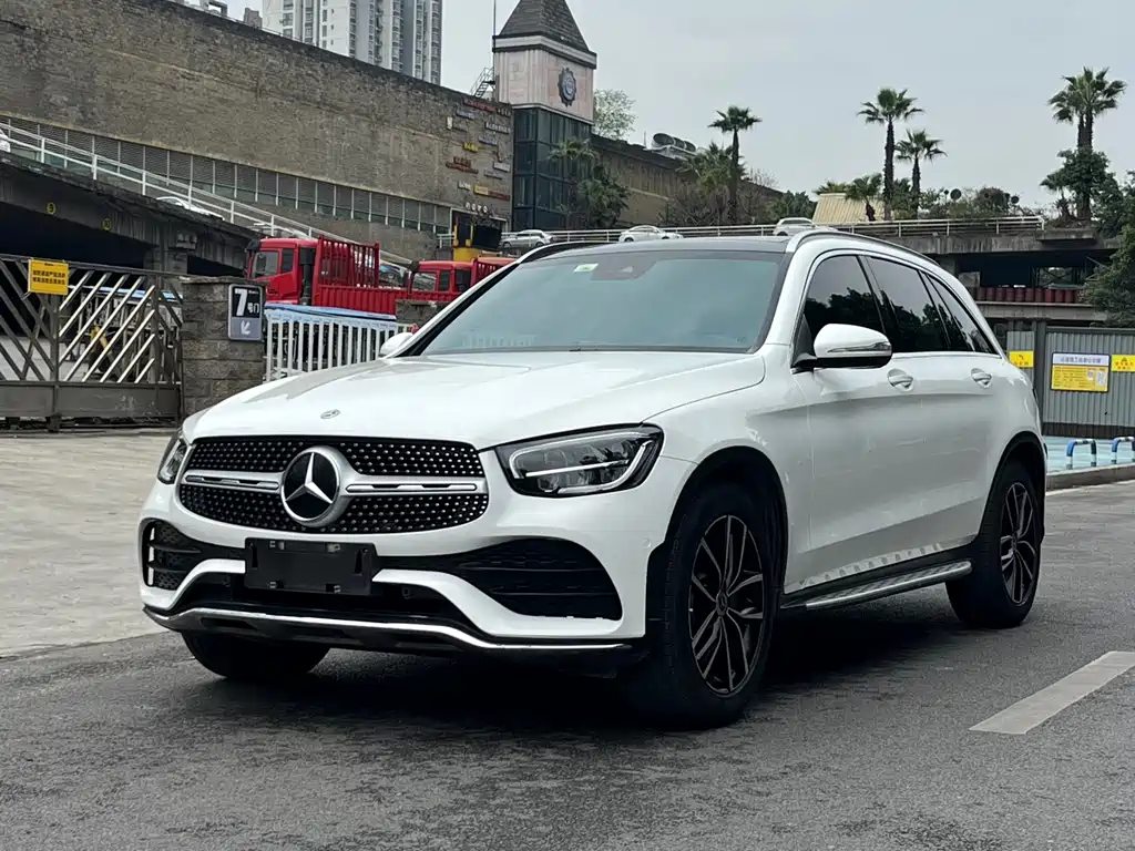 Mercedes-Benz GLC 2019 — фото 1