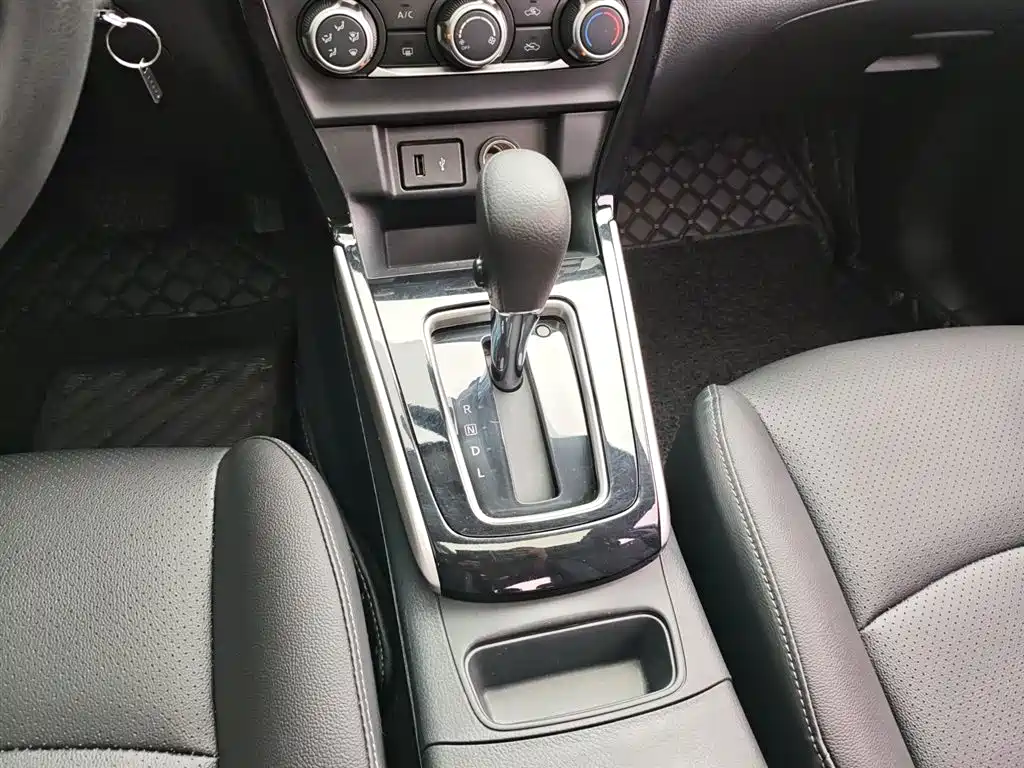 Nissan Sylphy 2022 — фото 14