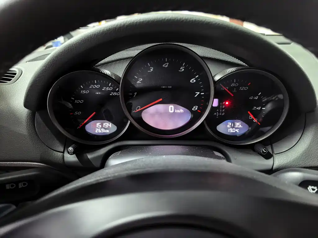 Porsche Boxster 2011 — фото 10