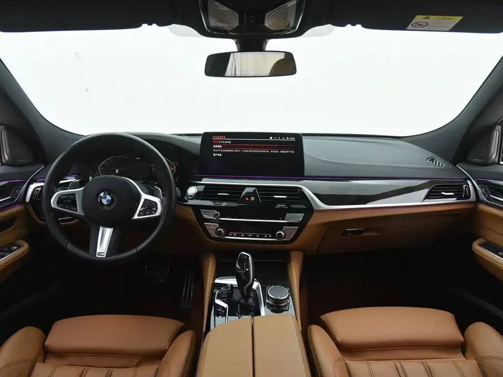 BMW 6 Series GT 2022 — фото 14