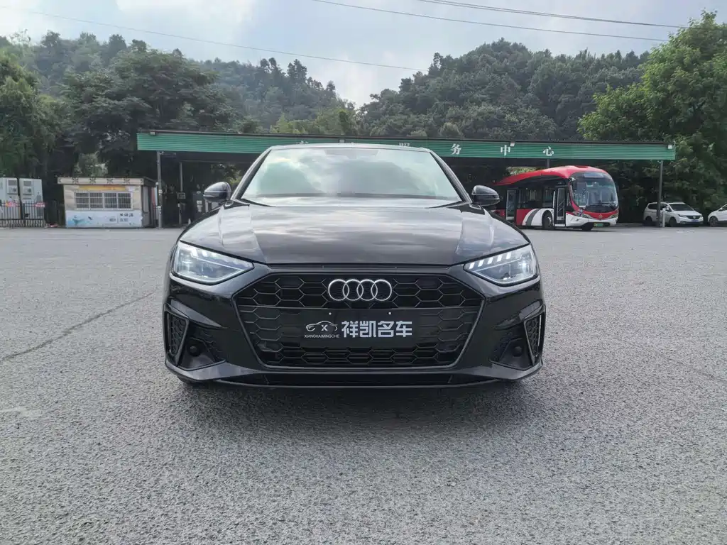 Audi A4L 2024
