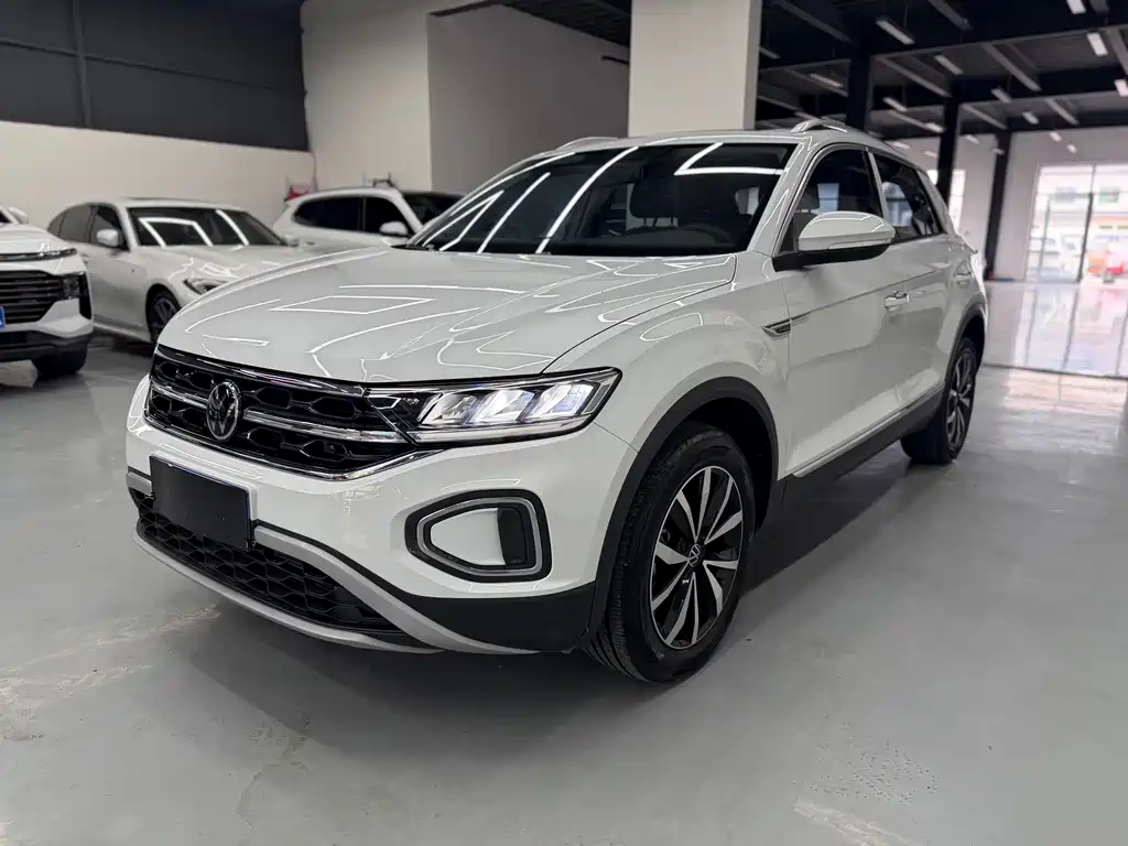 Volkswagen T-Roc 2023