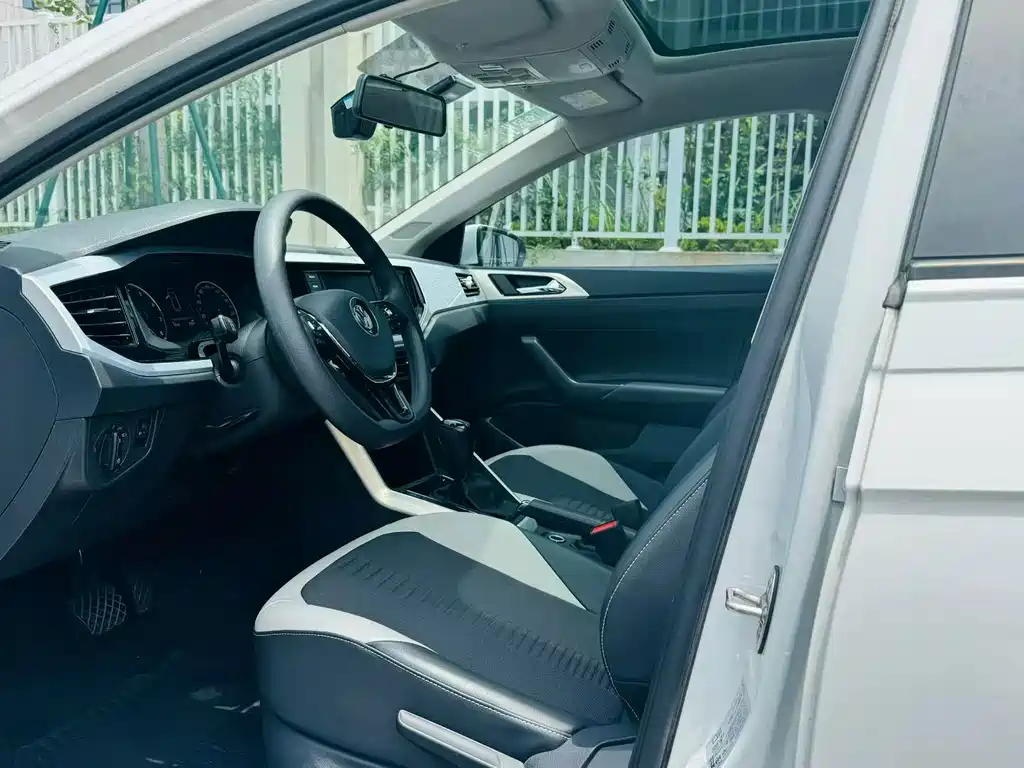 Volkswagen Polo 2022
