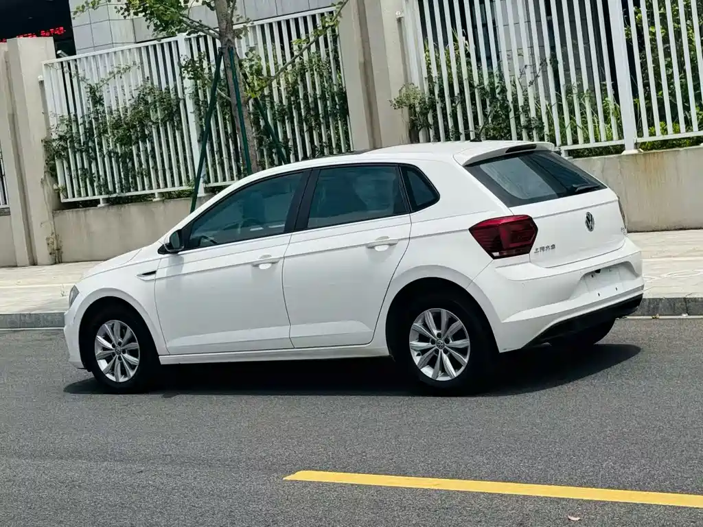 Volkswagen Polo 2022