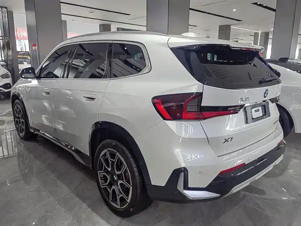 BMW X1 2024