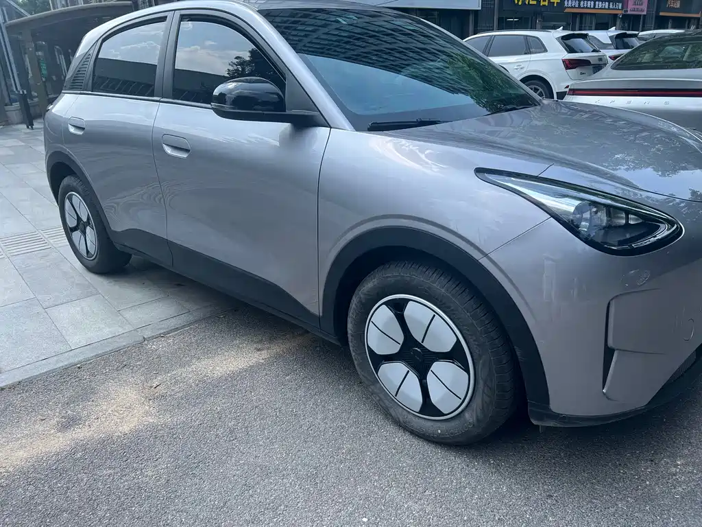 Geely Galaxy Starwish 2025