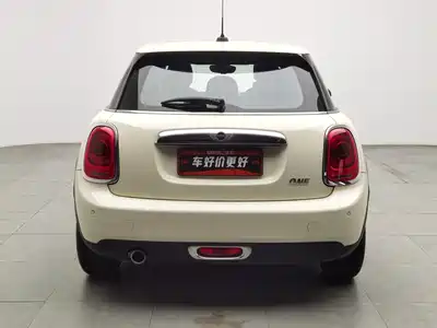 MINI MINI 2020
