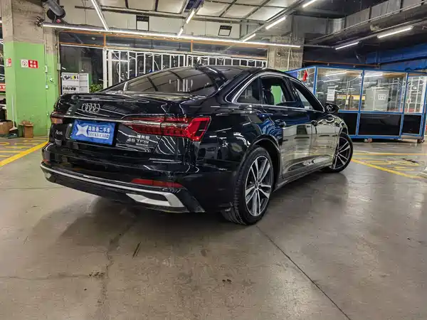 Audi A6L 2023