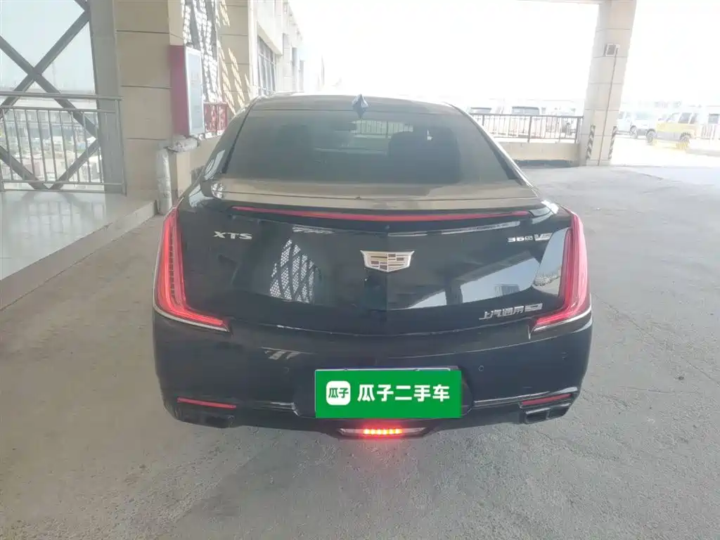 Cadillac XTS 2018 — фото 6