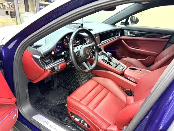 Porsche Panamera 2022