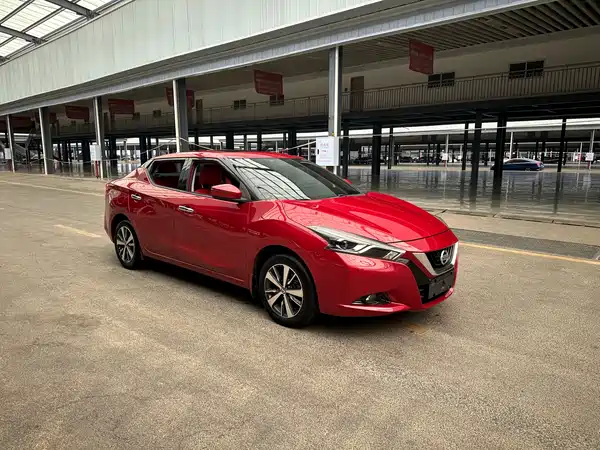 Nissan Bluebird 2018