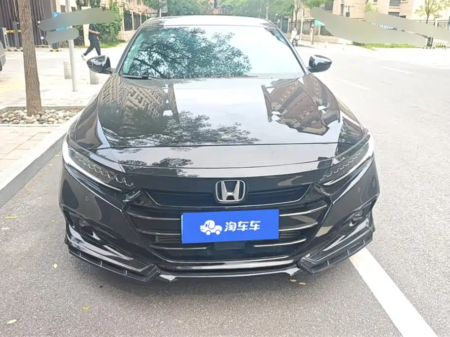 Honda Accord 2022 — фото 2